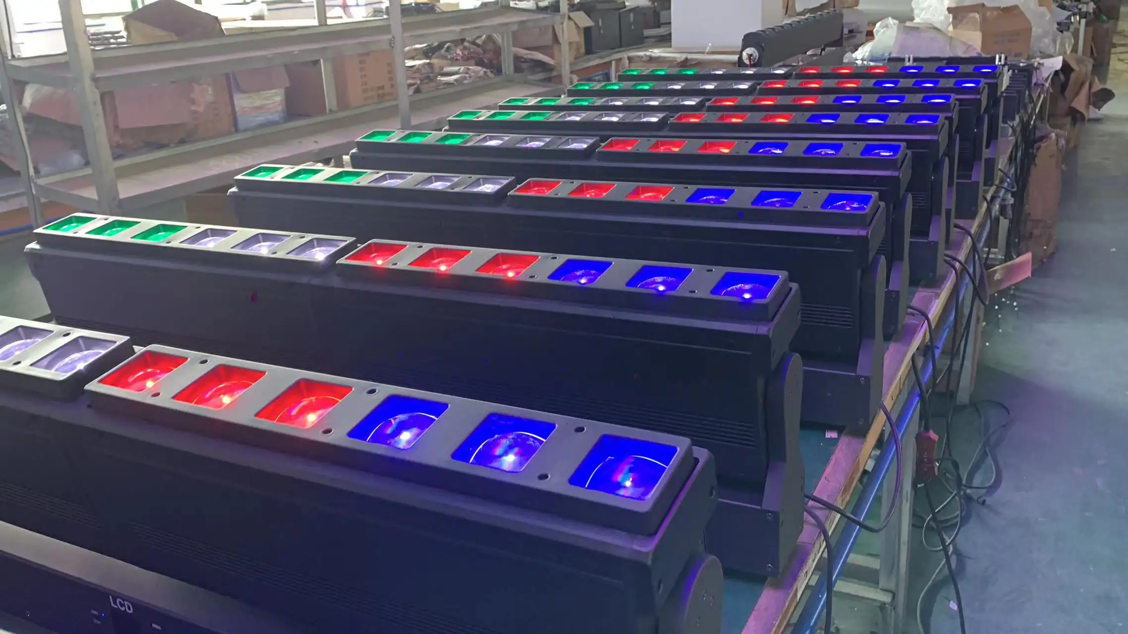 12*40W LED调焦变焦摇头矩阵灯全彩RGBW 4合1 led舞台光束灯