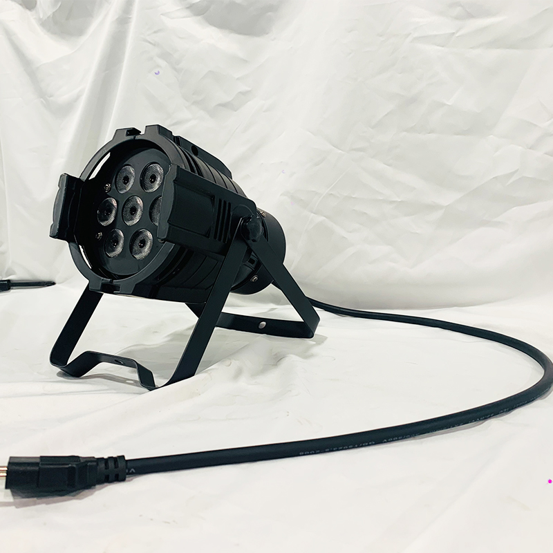 质量力求 7*10W LED染色帕灯 全彩RGBW帕灯 舞台灯光厂