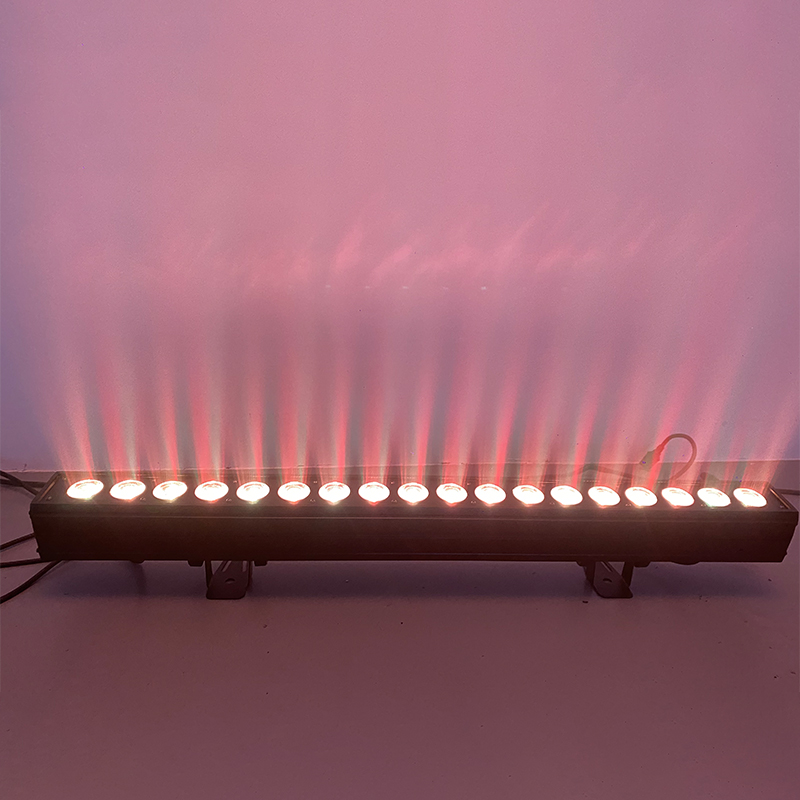 廉价中国工厂 18 * 10W 点控洗墙灯 带音频插头 全彩舞台灯 LED 洗墙灯