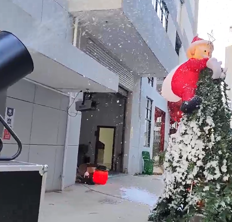 厂家直销 雪花特效机 2000W立式雪花机 舞台特效机